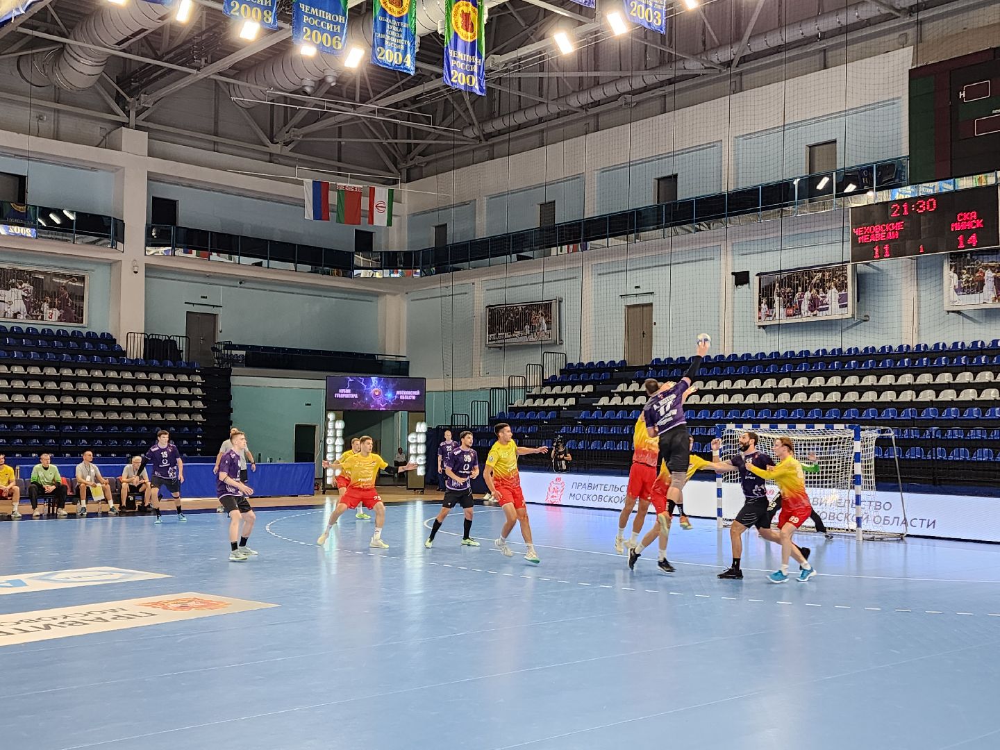 Чехов, дворец спорта Олимпийский, международный турнир по гандболу, Кубок губернатора Московской области, Чеховские медведи, победители, призеры,