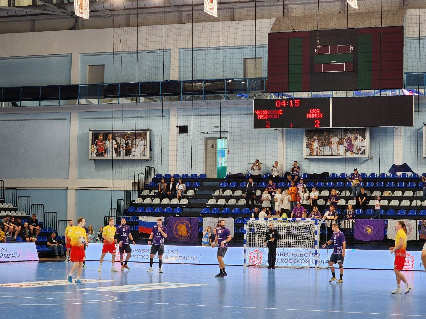 Чехов, дворец спорта Олимпийский, международный турнир по гандболу, Кубок губернатора Московской области, Чеховские медведи, победители, призеры,