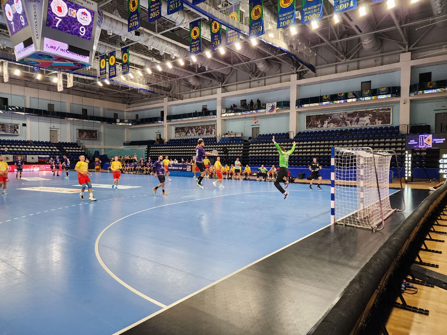 Чехов, дворец спорта Олимпийский, международный турнир по гандболу, Кубок губернатора Московской области, Чеховские медведи, победители, призеры,