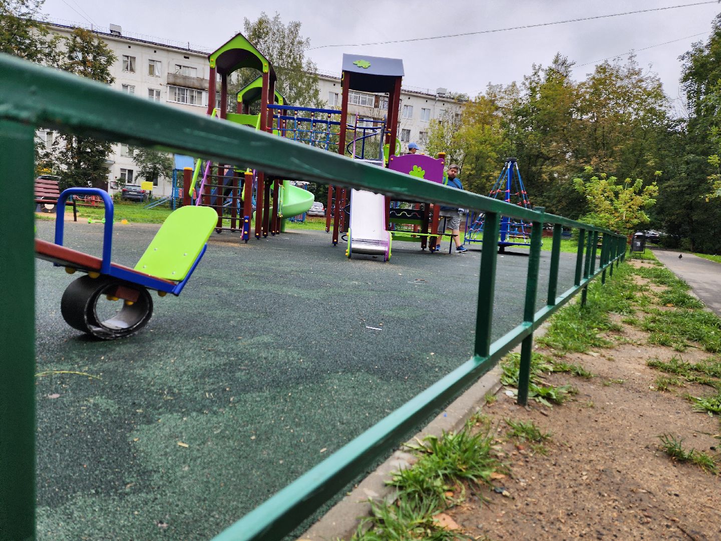 одинцово, благоустройство, ограда, противопарковочная полусфера, контейнерная площадка, план добрых дел,