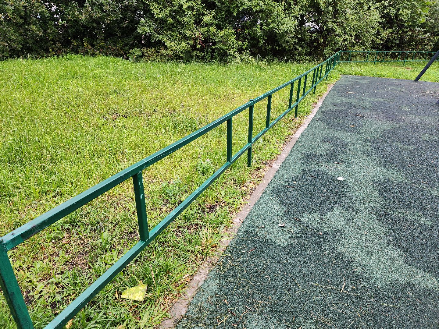 одинцово, благоустройство, ограда, противопарковочная полусфера, контейнерная площадка, план добрых дел,