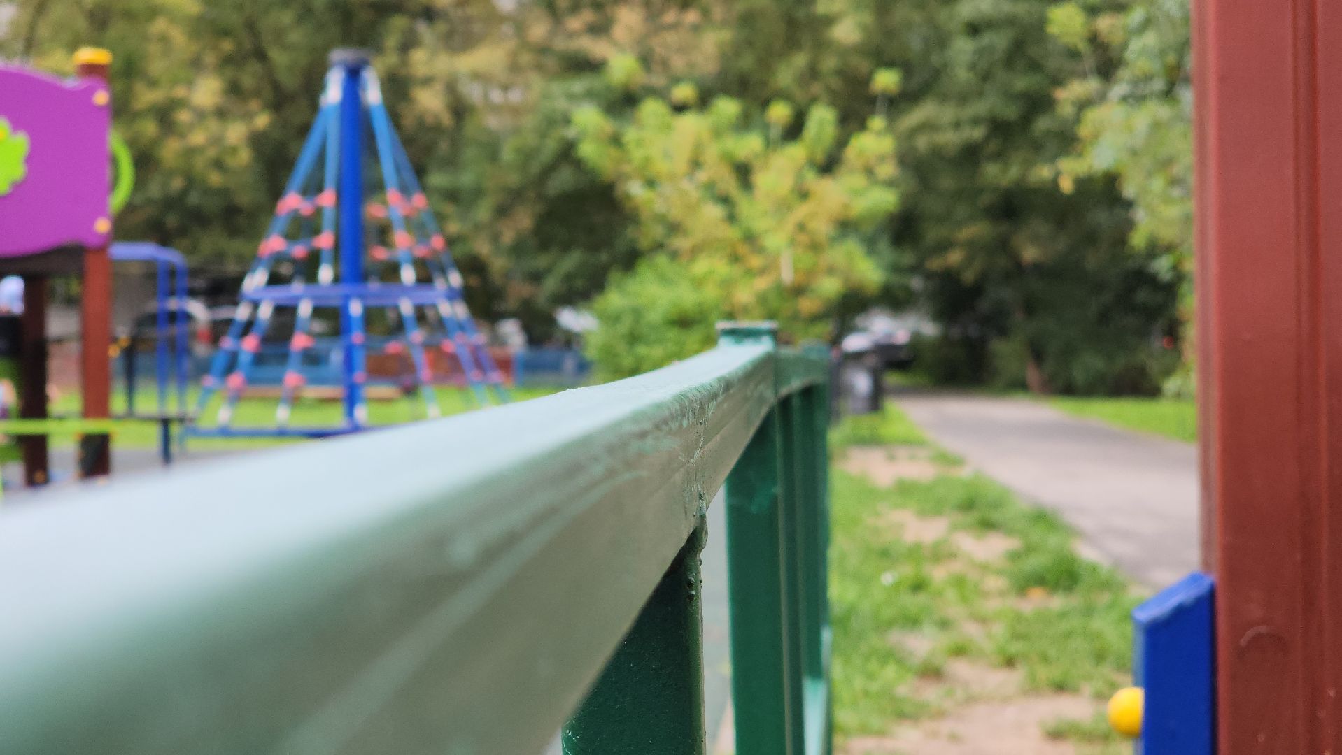 одинцово, благоустройство, ограда, противопарковочная полусфера, контейнерная площадка, план добрых дел,