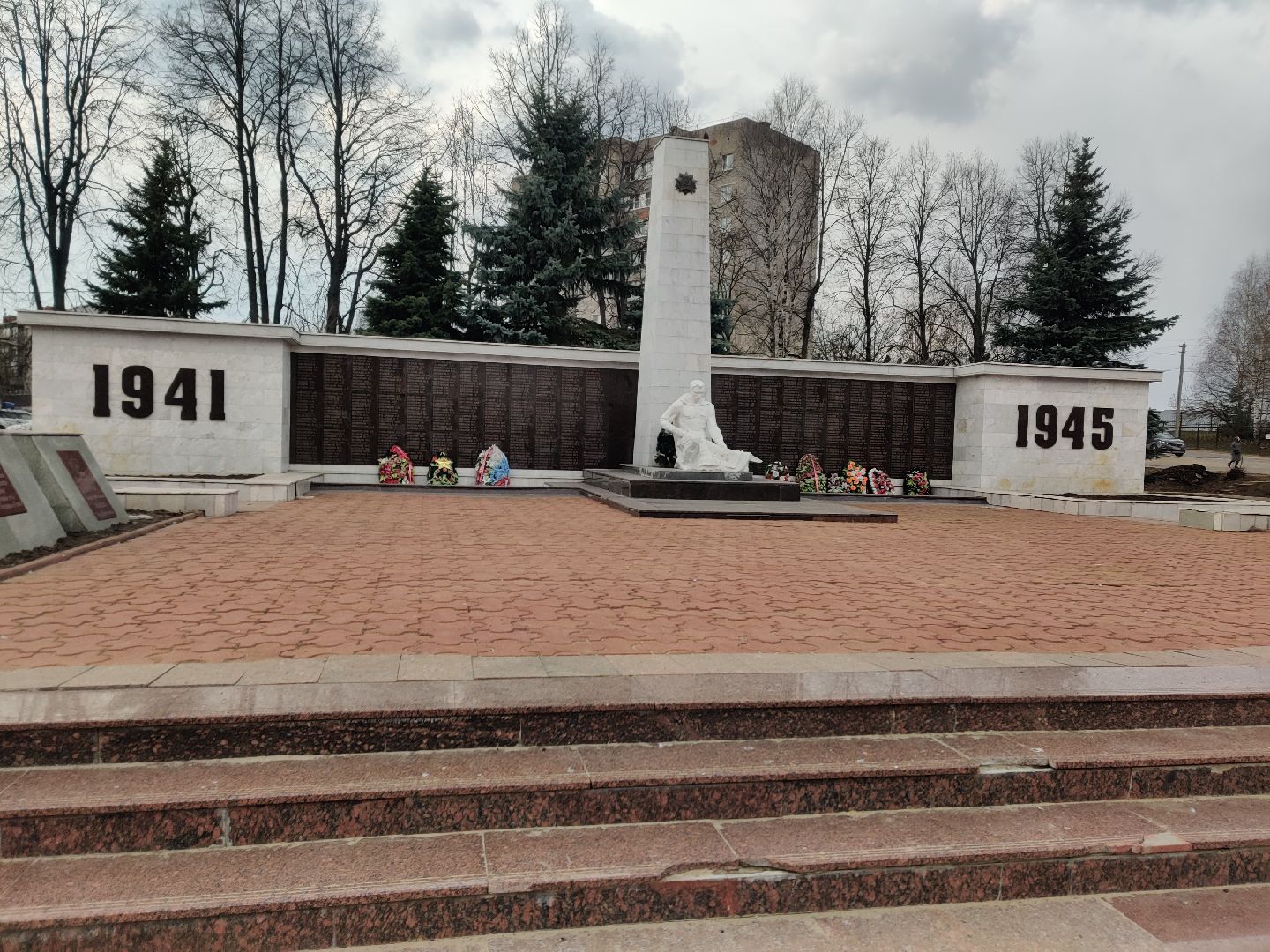 Красноармейск, перемены, благоустройство, Площадь Победы, мемориальный комплекс, ремонт