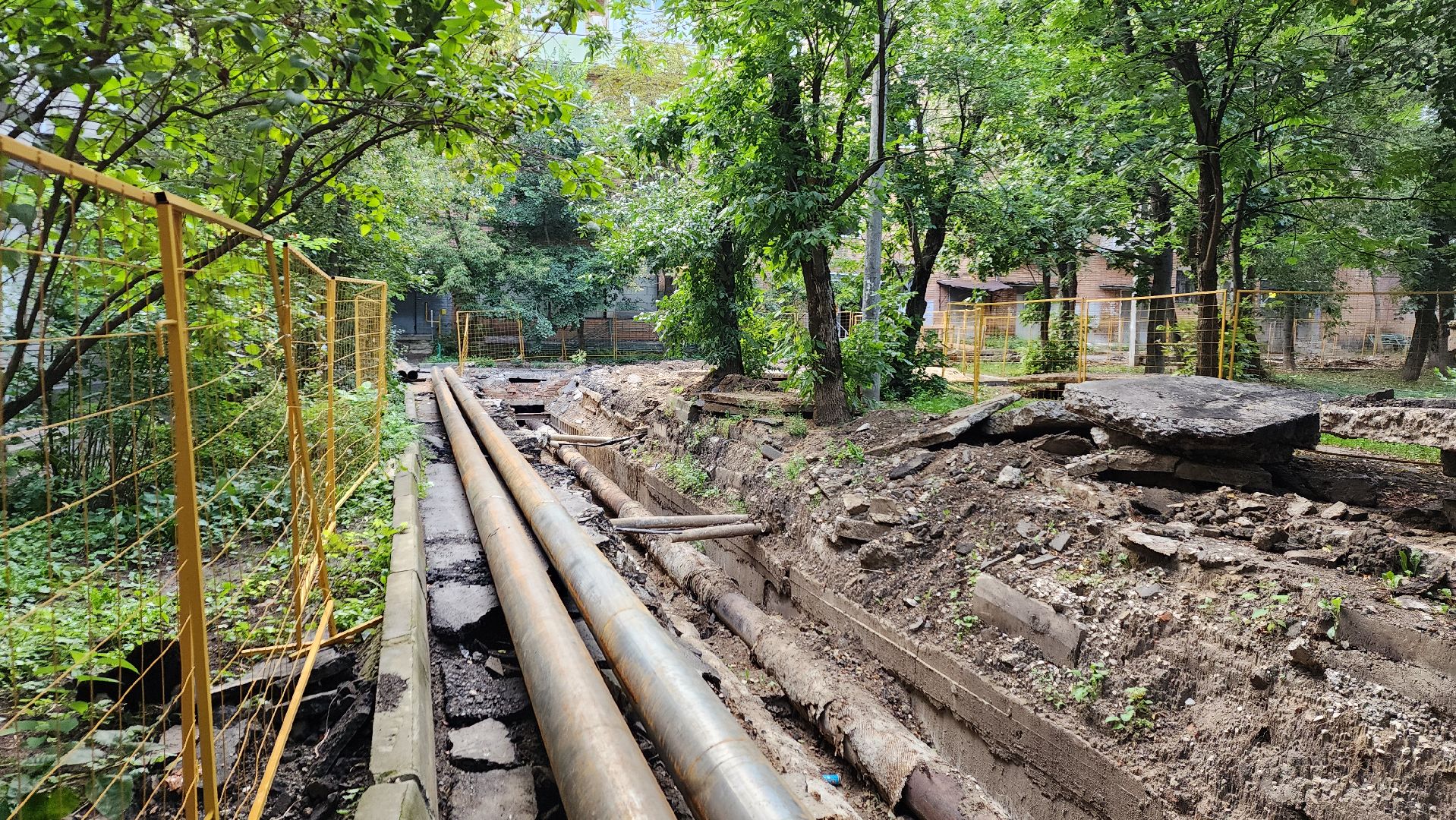 пушкино, ремонт тепловых сетей, центр города, трубы, трубопровод,