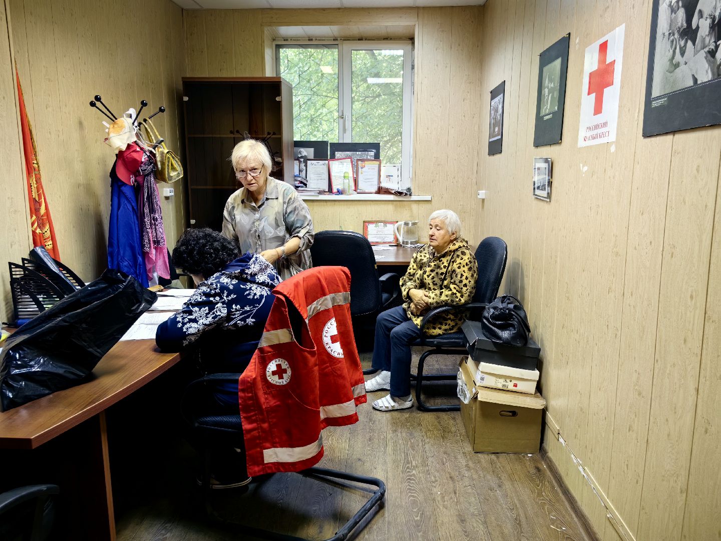 помощь семьям, курск, переселенцы, благотворительность, пункт сбора помощи,