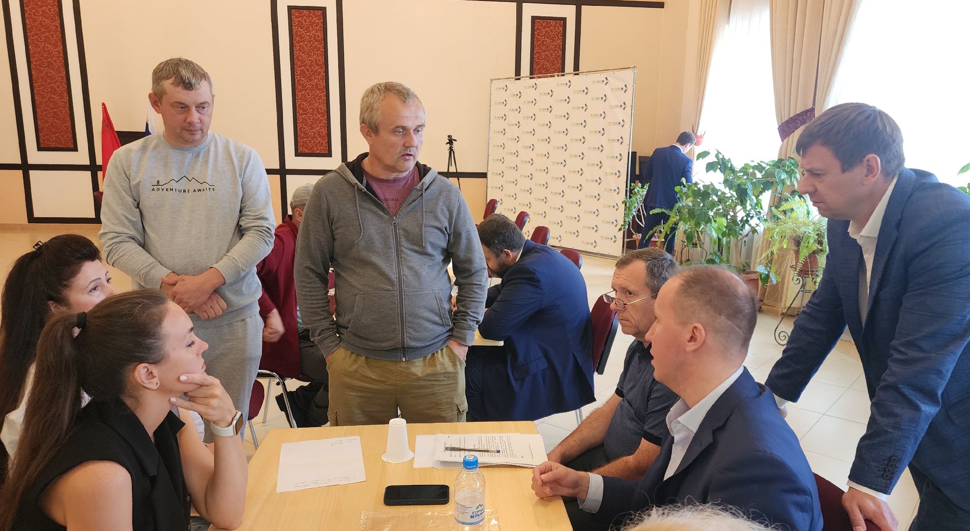 Каринское, выездная администрация, благоустройство, дороги,