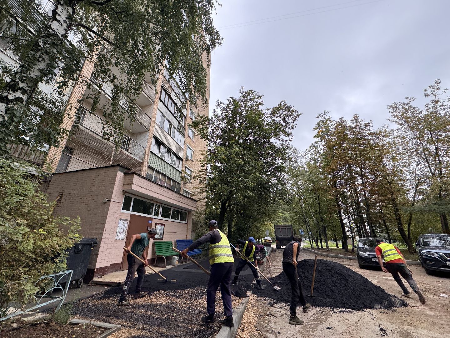 Благоустройство дворов в Одинцово, комплексное благоустройство, Ремонт тротуаров,