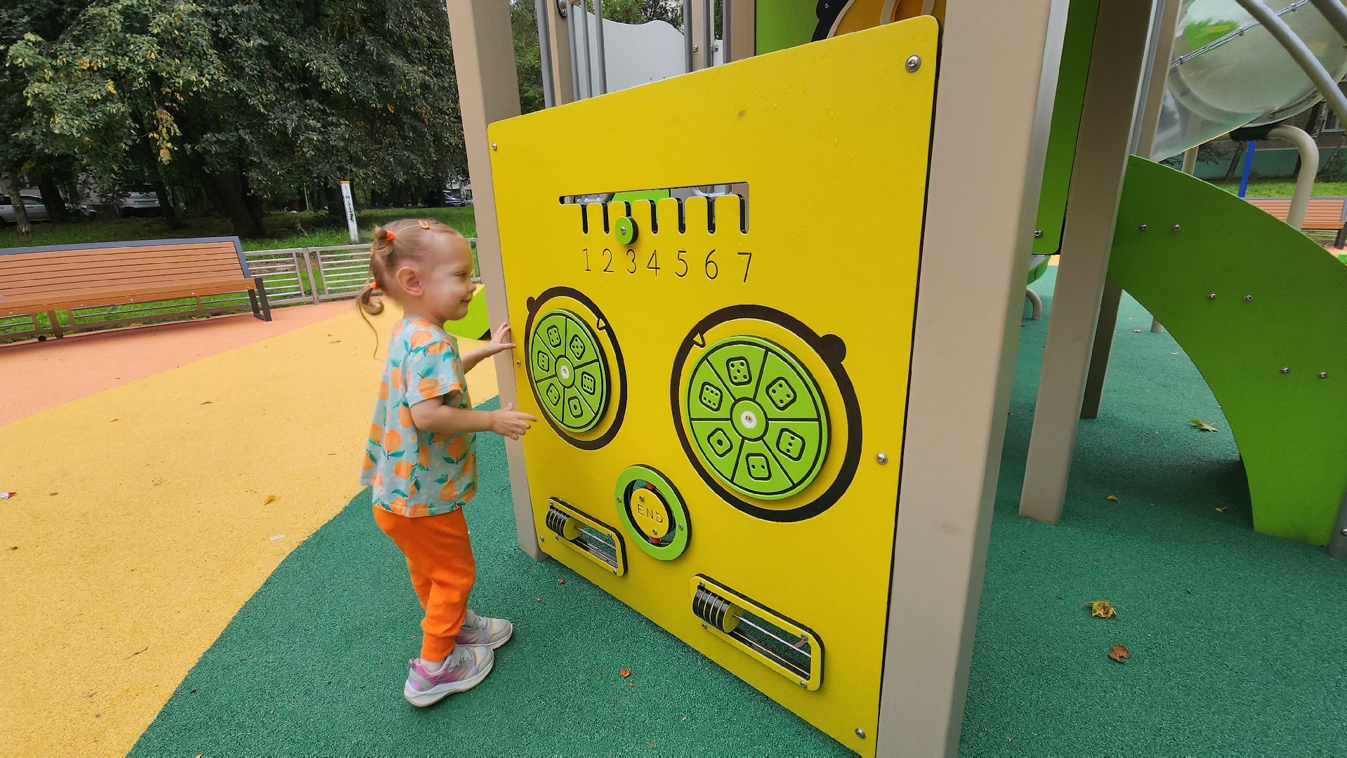 Солнечногорск, микрорайон Рекинцо, дети, детская площадка, игровой комплекс,