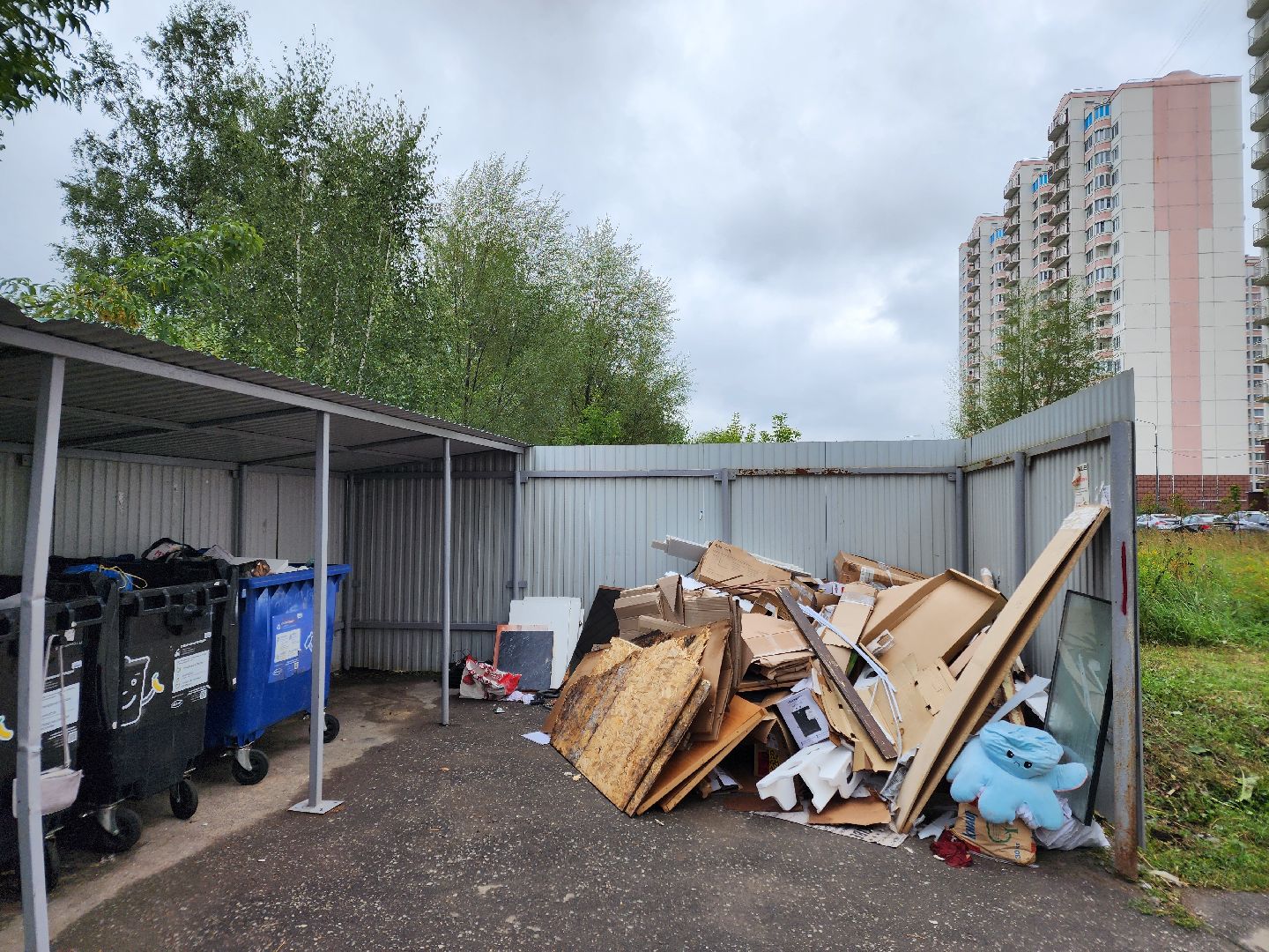 Чехов, крупногабаритные отходы, вывоз мусора, обращение с ТКО, региональный оператор, специализированные компании, горячая линия 122, МСК-НТ,