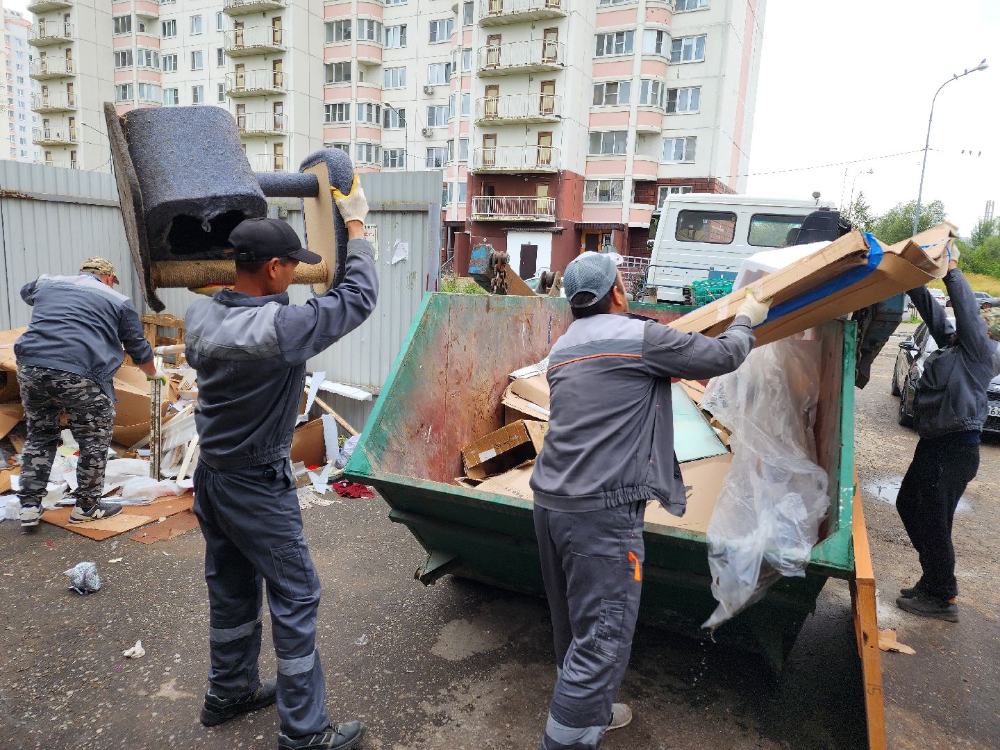 Чехов, крупногабаритные отходы, вывоз мусора, обращение с ТКО, региональный оператор, специализированные компании, горячая линия 122, МСК-НТ,