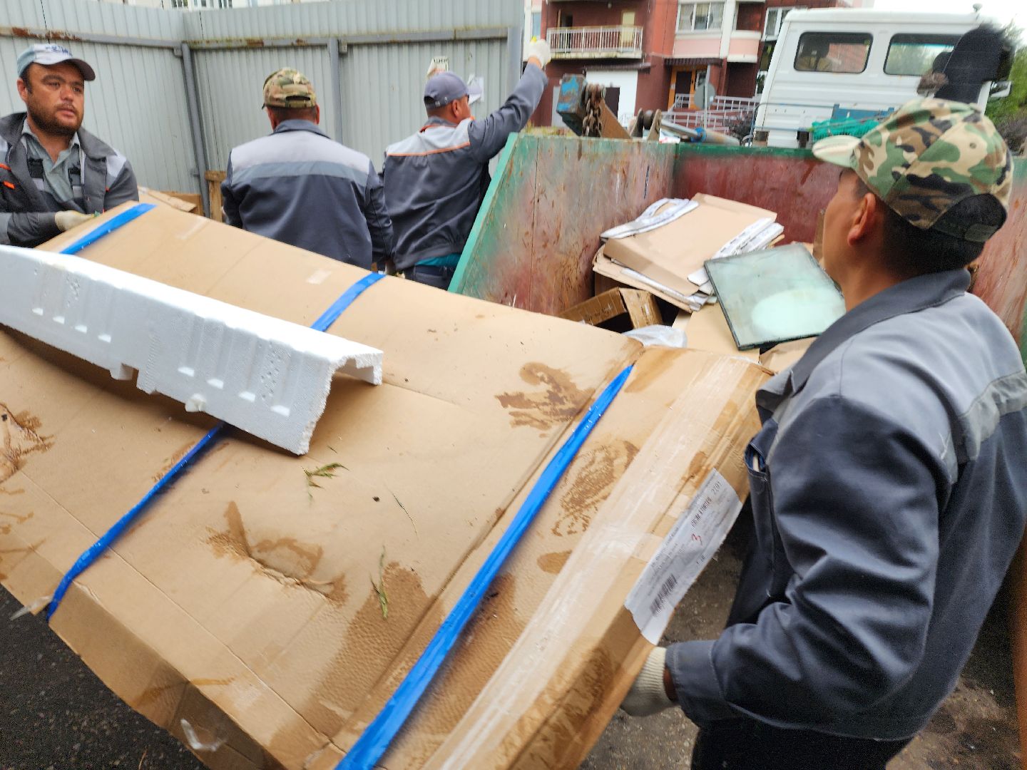 Чехов, крупногабаритные отходы, вывоз мусора, обращение с ТКО, региональный оператор, специализированные компании, горячая линия 122, МСК-НТ,