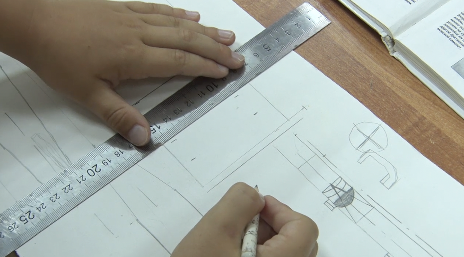 Клин, общество, образование, дети, авиамоделирование,