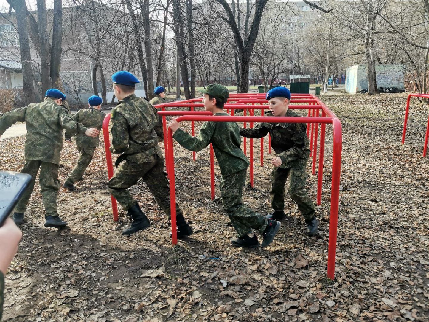 Реутов, кадеты, соревнования, школьники, полоса препятствие, физическая подготовка, военная подготовка