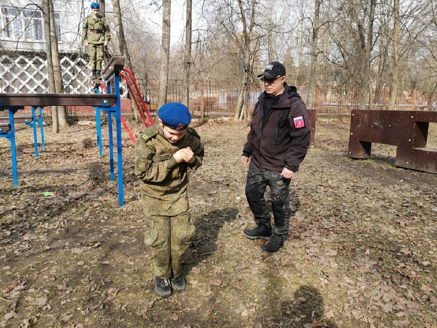 Реутов, кадеты, соревнования, школьники, полоса препятствие, физическая подготовка, военная подготовка