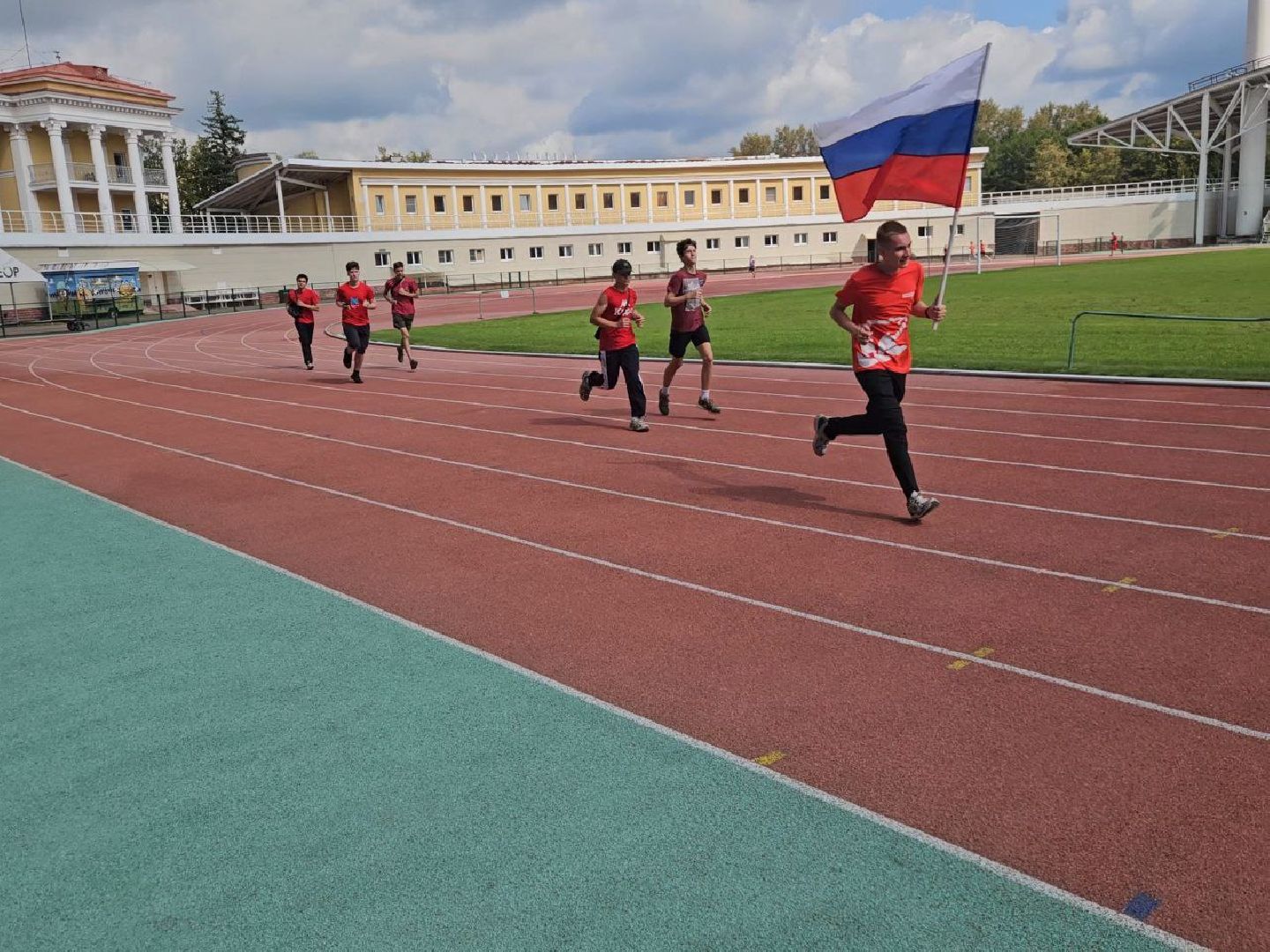 волонтеры, жуковский, флаг россии, флешмоб,