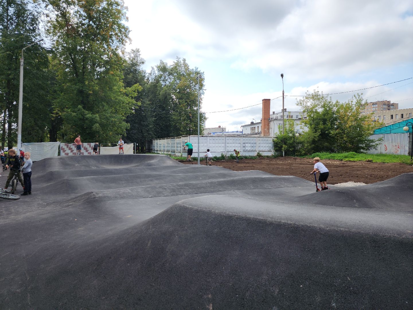 серпухов, подмосковье, строительство скейт площадки,