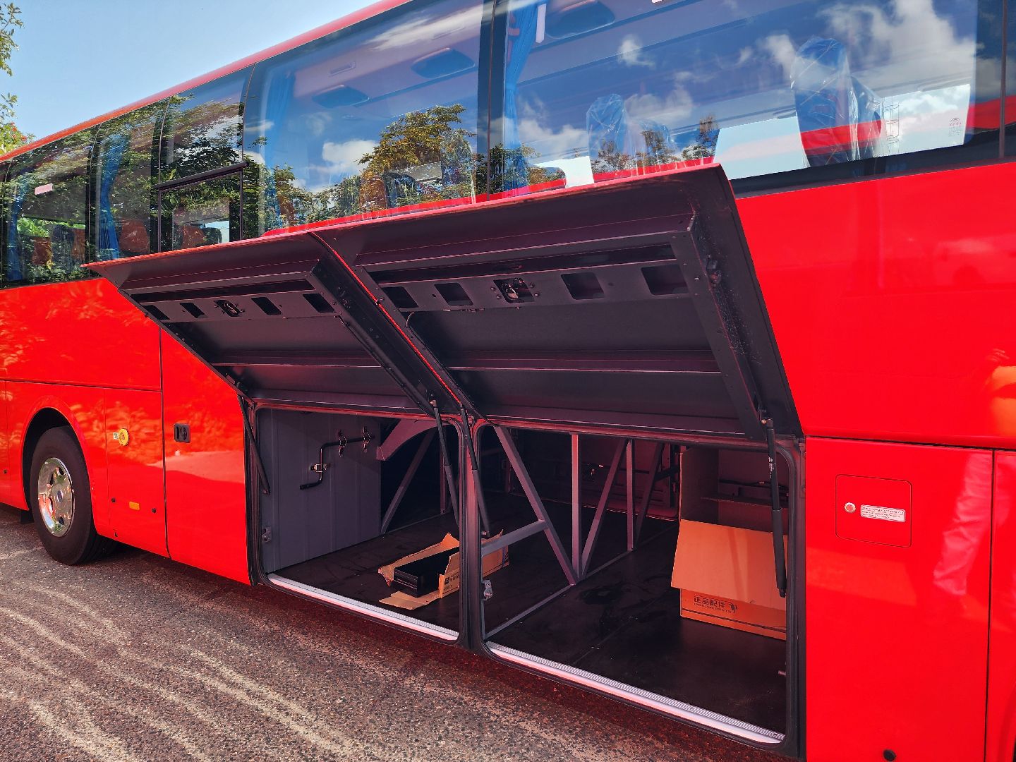 серпухов, поселок большевик, дс надежда, клубная улица, новые автобусы,