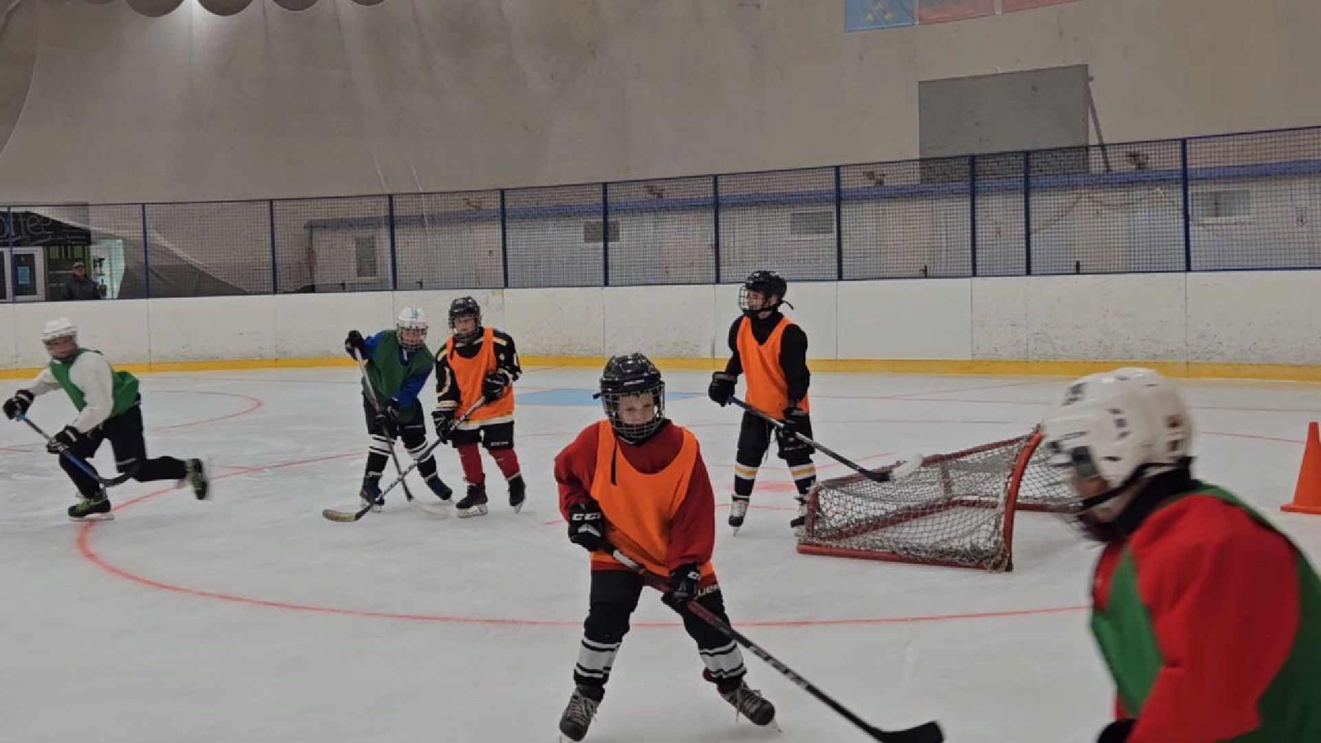 хоккей, спорт, центр спорта,