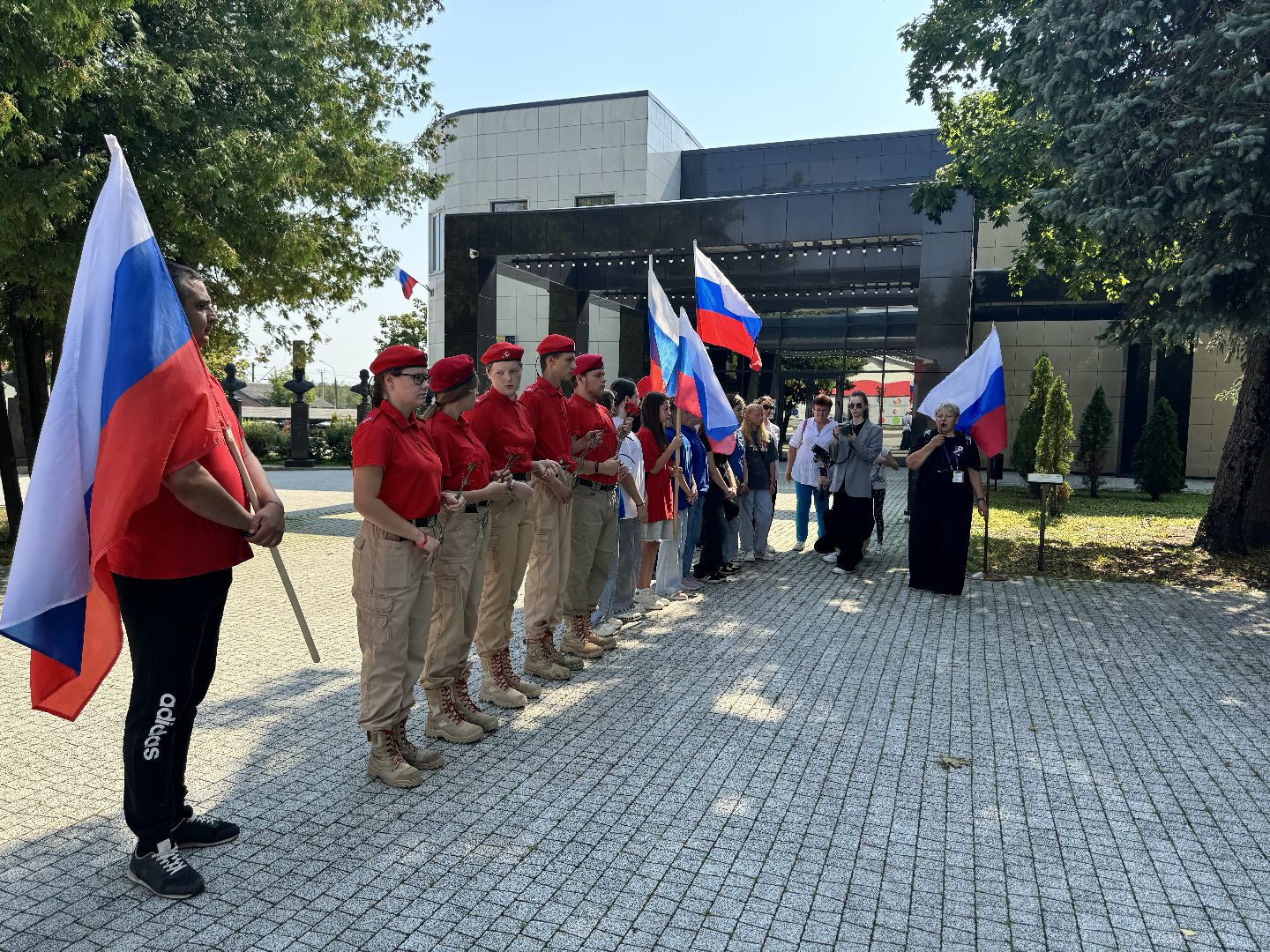 шаховская, день российского флага, акция, юнармеец, движение первых,
