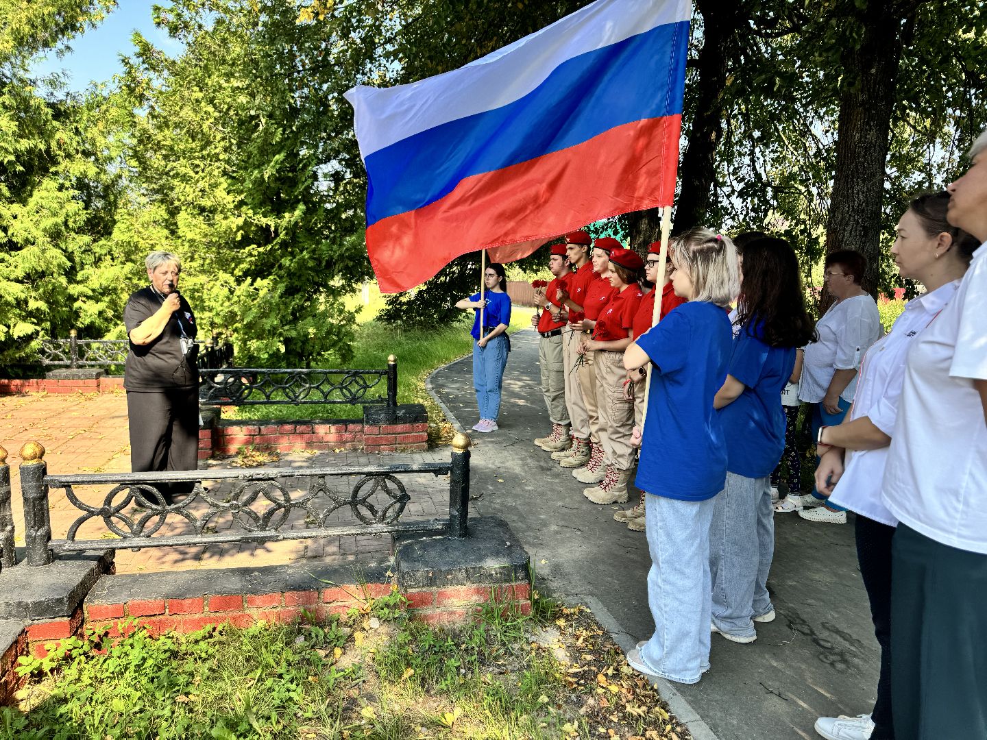 шаховская, день российского флага, акция, юнармеец, движение первых,