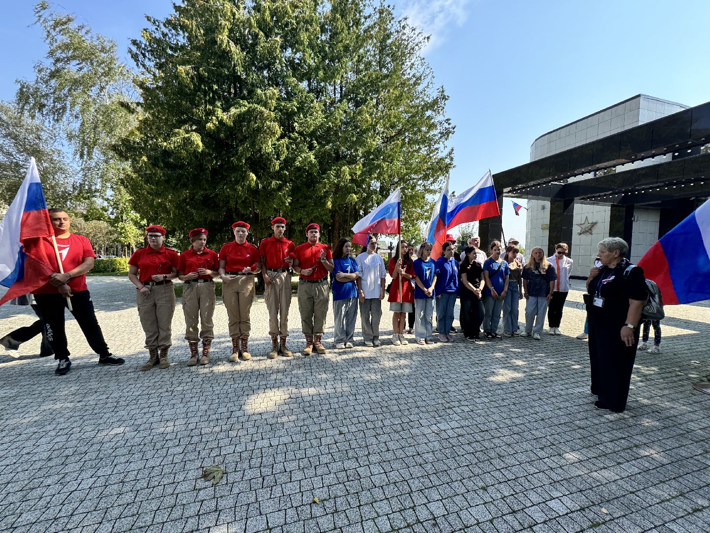 шаховская, день российского флага, акция, юнармеец, движение первых,