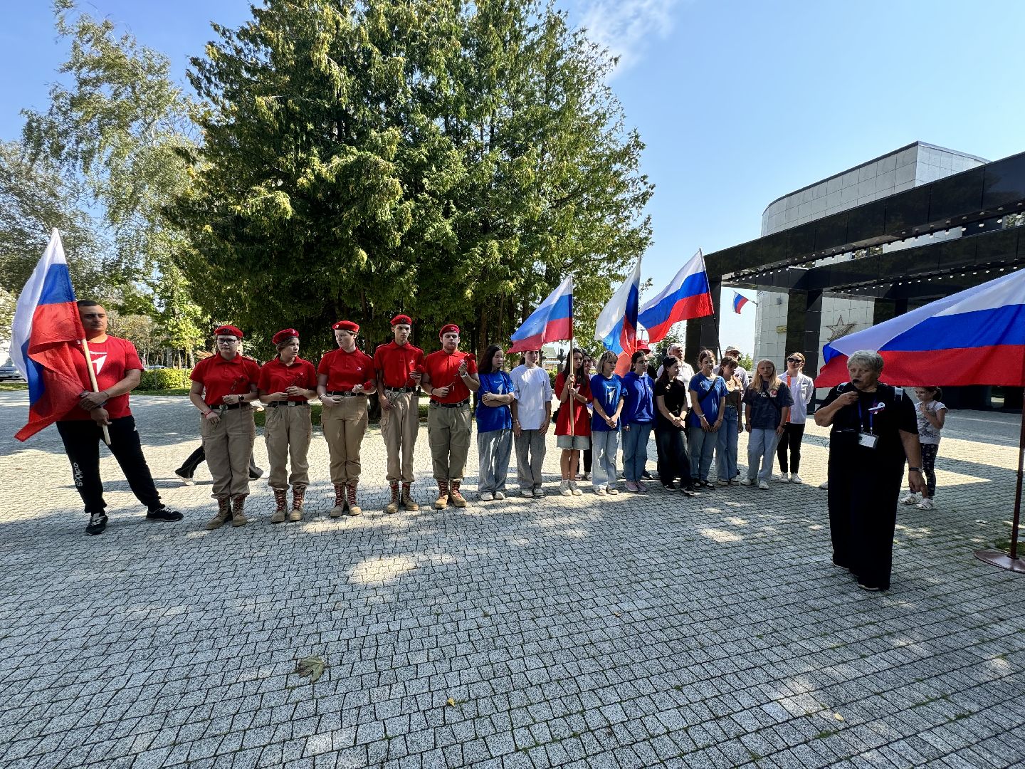 шаховская, день российского флага, акция, юнармеец, движение первых,
