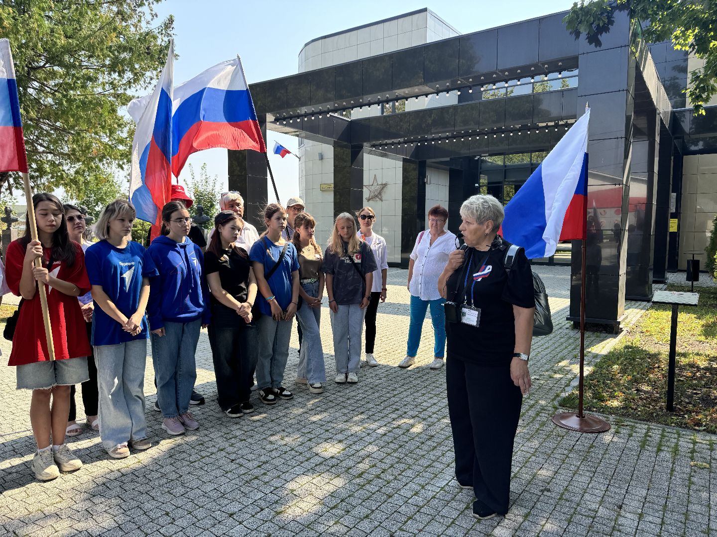 шаховская, день российского флага, акция, юнармеец, движение первых,