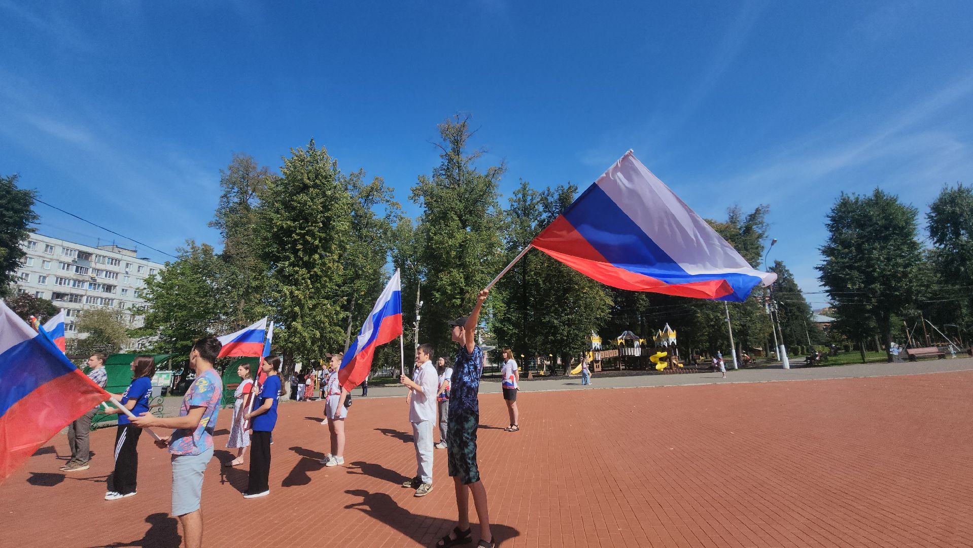 Павловский Посад, Городской округ Павловский Посад, День флага, Люди, Жители, Флаг,