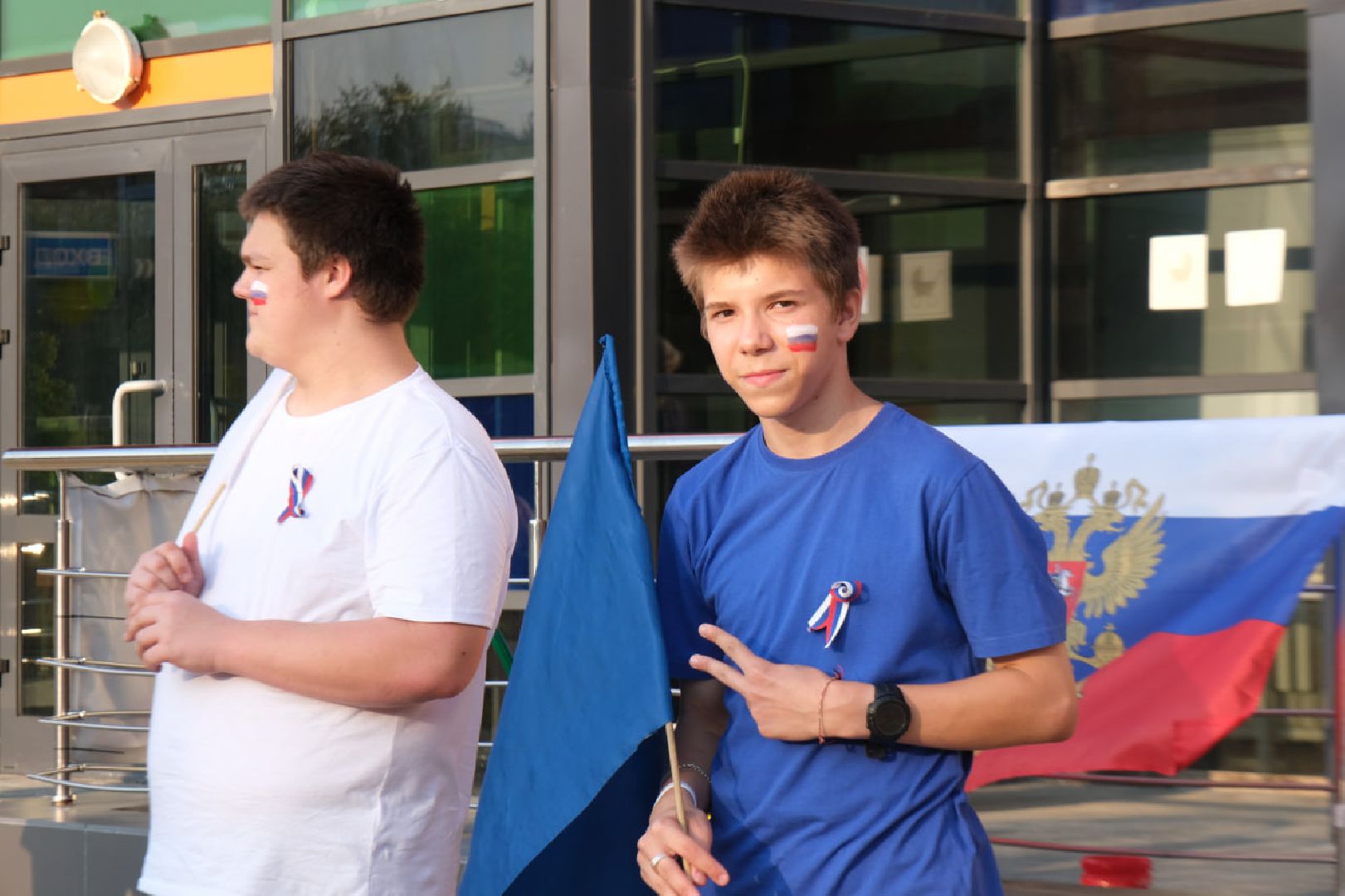 пущино, серпухов, флаг россии,