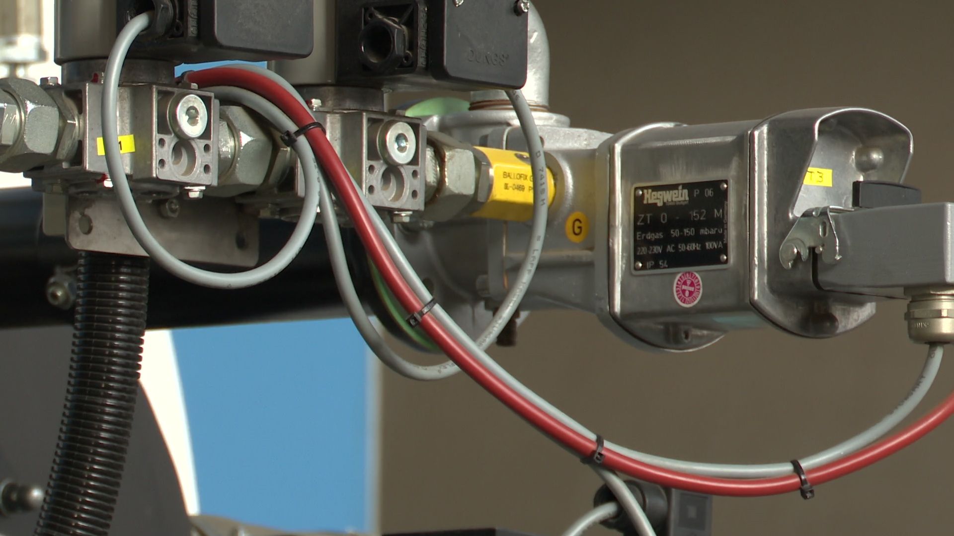 Реутов, подготовка к зиме, осенне-зимний период, отопление, горячая вода, тепло, батареи, кровля,