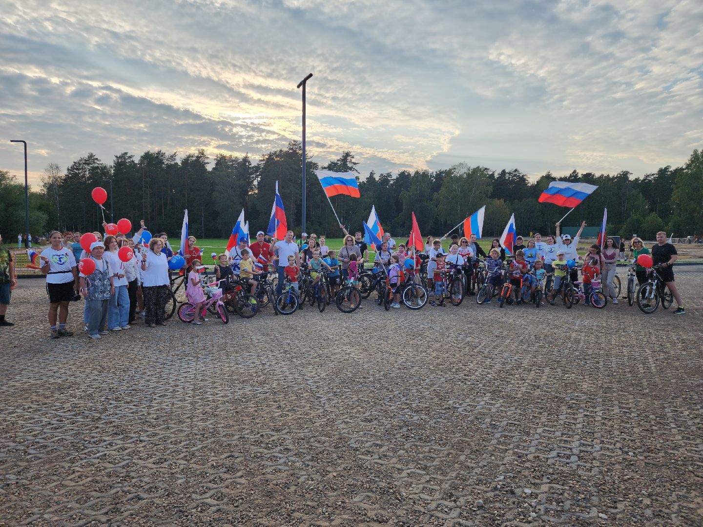Черноголовка, День Флага Российской Федерации, Велопробег, Благоустройство,