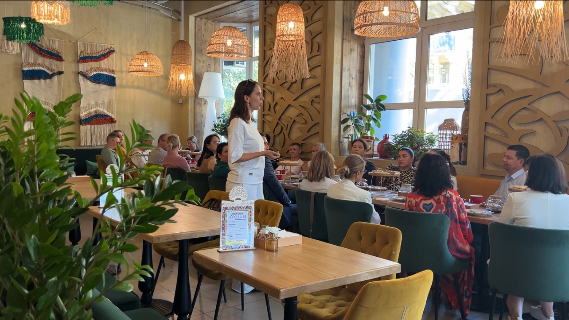 химки, экономика, малый бизнес, предприниматели, социальный бизнес, бизнес-завтрак, меры поддержки,