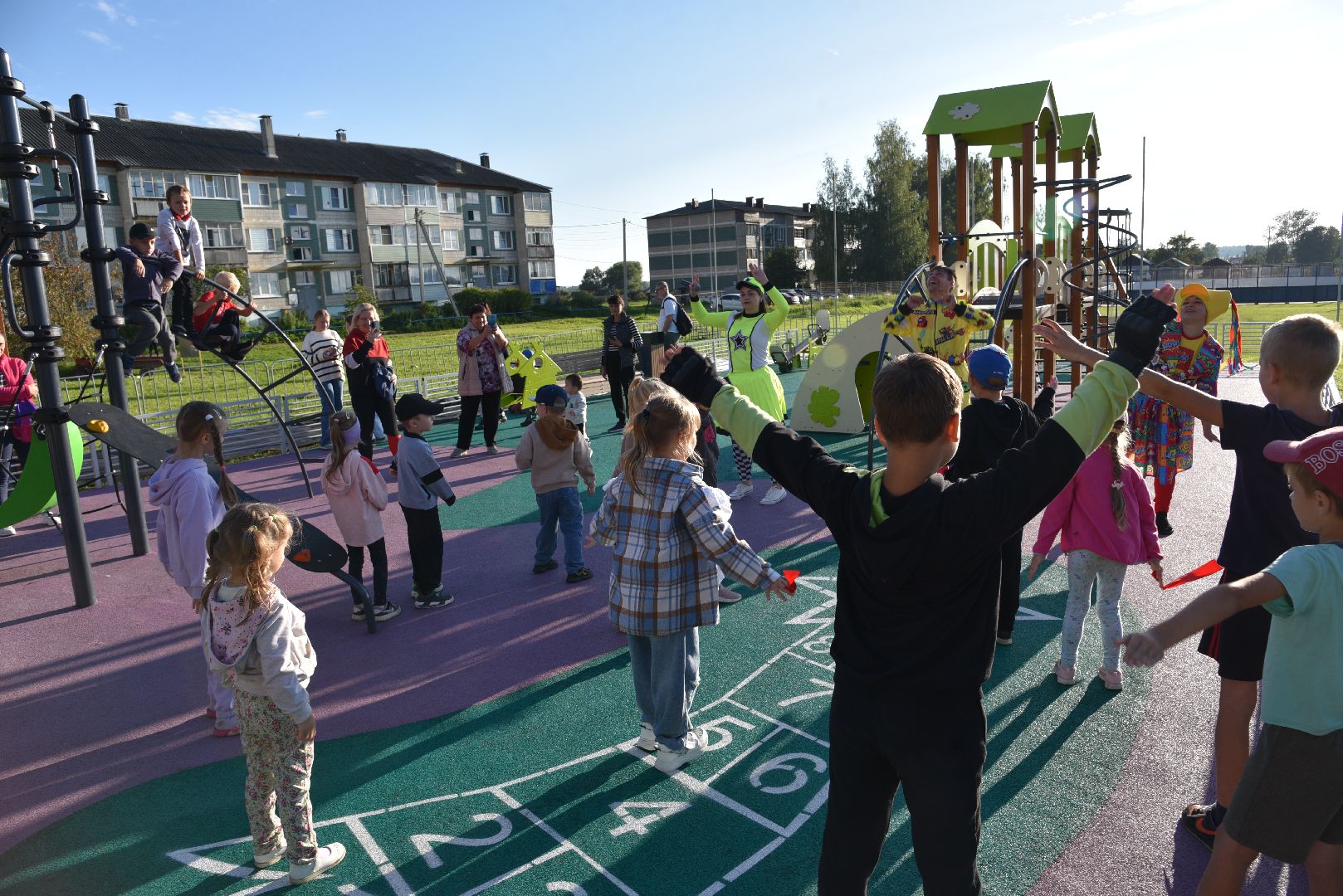 лотошино, ушаково, детская площадка, благоустройство,