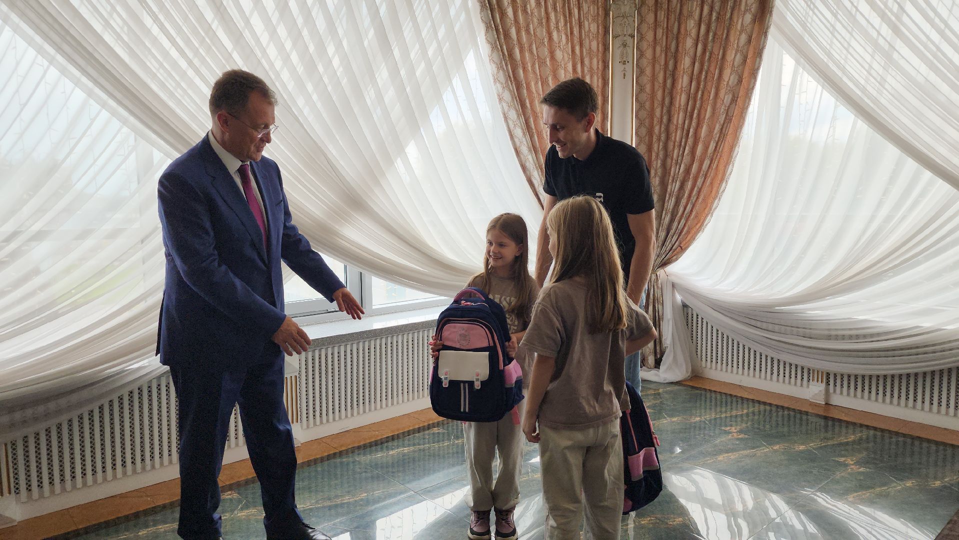 Собери ребенка в школы, благотворительная акция, образование, Ногинск, Богородский городской округ,