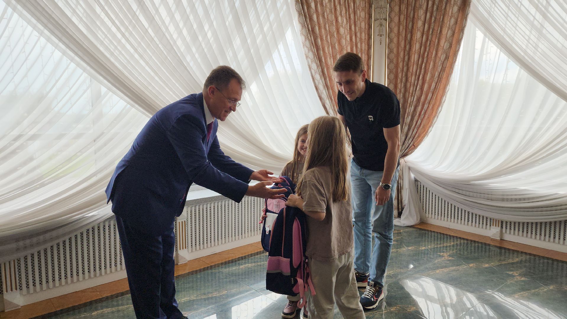 Собери ребенка в школы, благотворительная акция, образование, Ногинск, Богородский городской округ,