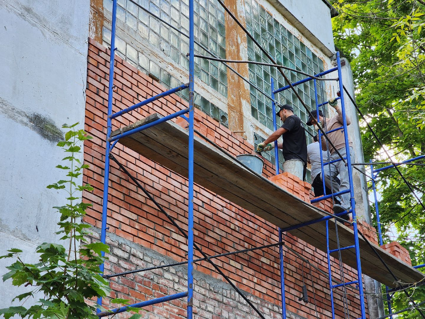 Чехов, школа 1, ремонт фасада, утепление, гидроизоляция, текущий ремонт школы,подготовка к новому учебному году,