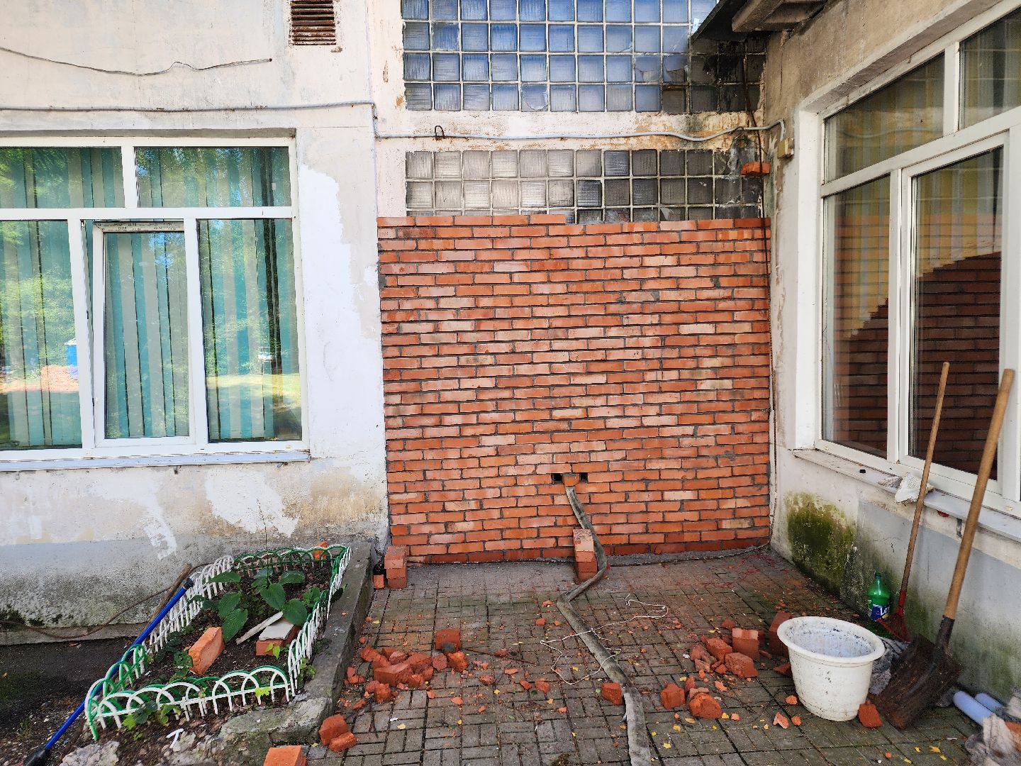 Чехов, школа 1, ремонт фасада, утепление, гидроизоляция, текущий ремонт школы,подготовка к новому учебному году,