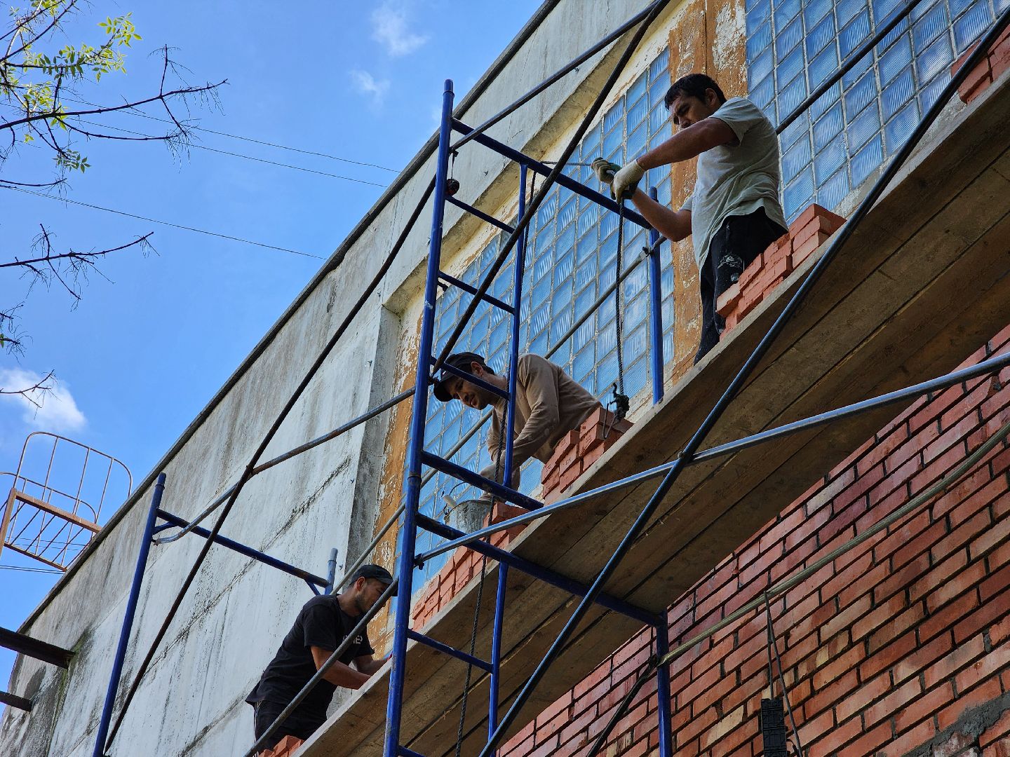 Чехов, школа 1, ремонт фасада, утепление, гидроизоляция, текущий ремонт школы,подготовка к новому учебному году,