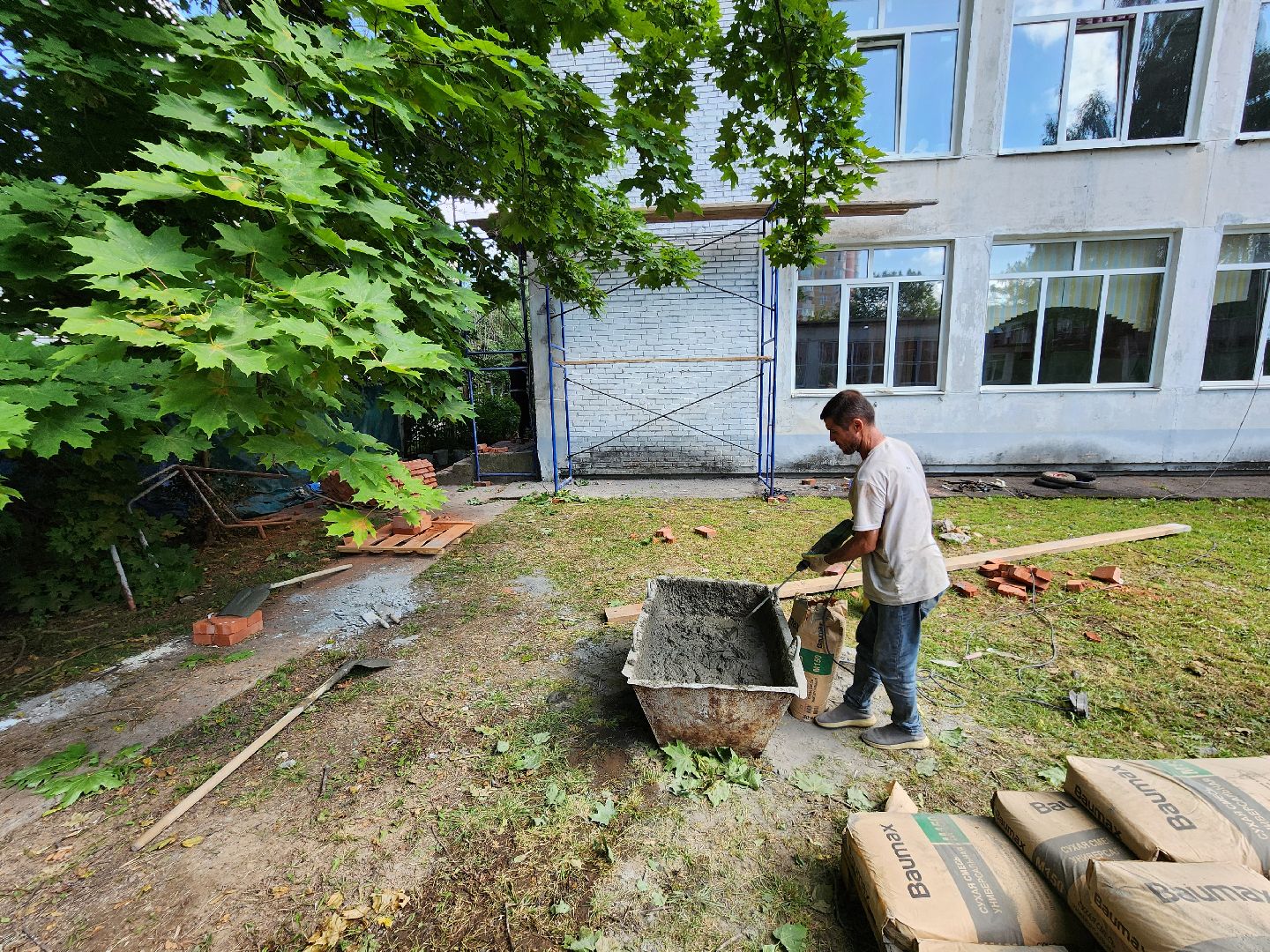 Чехов, школа 1, ремонт фасада, утепление, гидроизоляция, текущий ремонт школы,подготовка к новому учебному году,