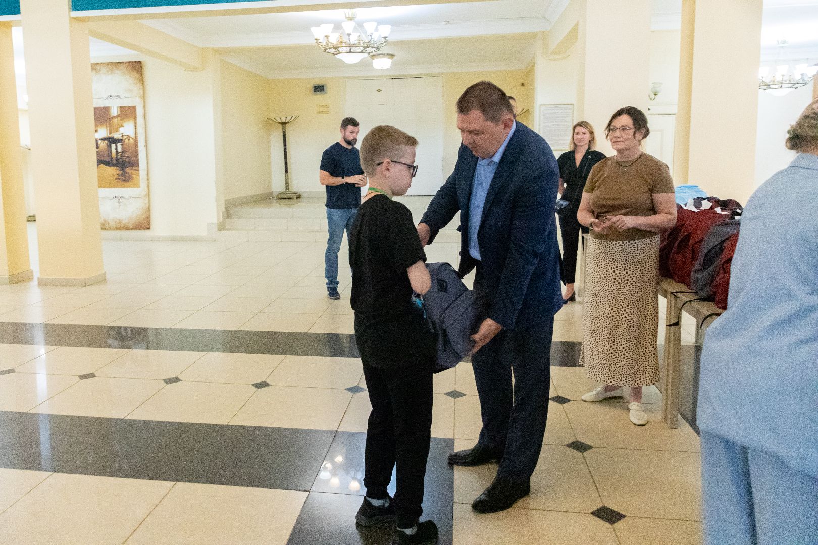 лыткарино, общество, рюкзаки,