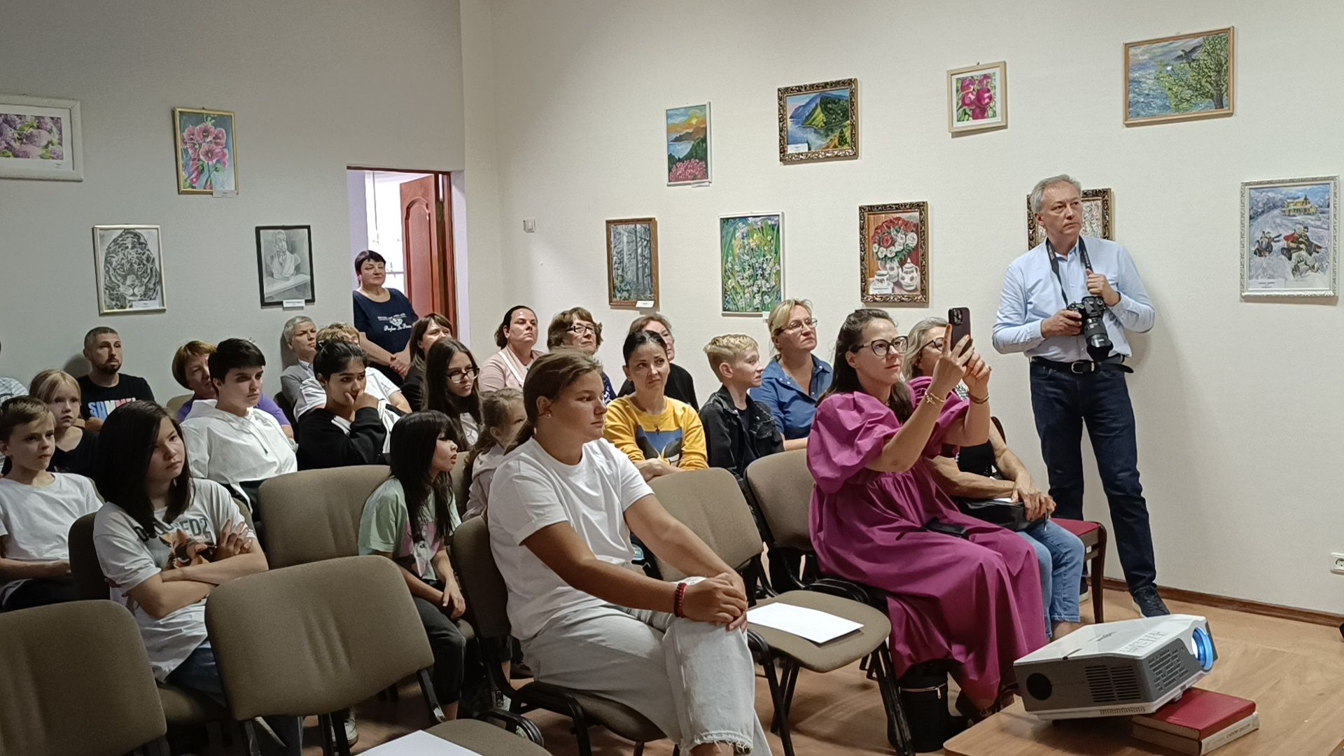 собака, лекция, библиотека,