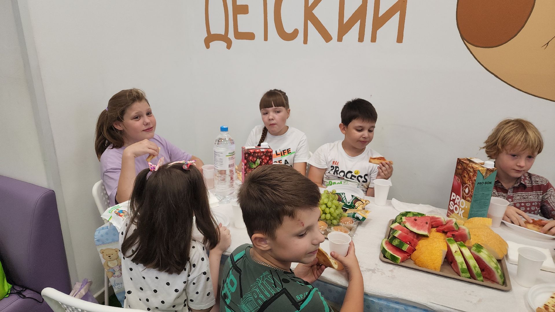 пушкино, дети, детский праздник, 1 сентября, подарки многодетным семьям к 1 сентября, анимация, музыка,