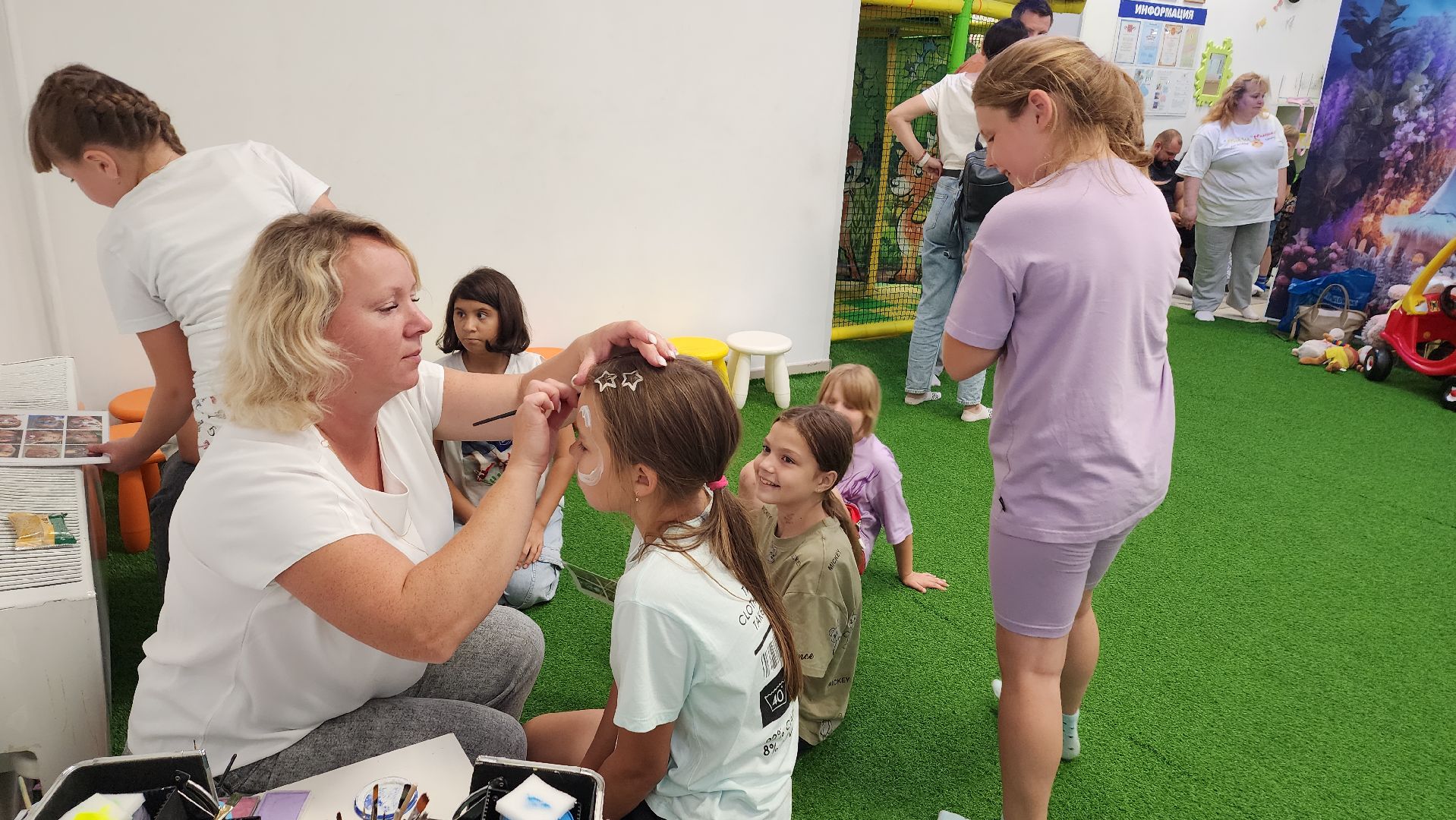 пушкино, дети, детский праздник, 1 сентября, подарки многодетным семьям к 1 сентября, анимация, музыка,