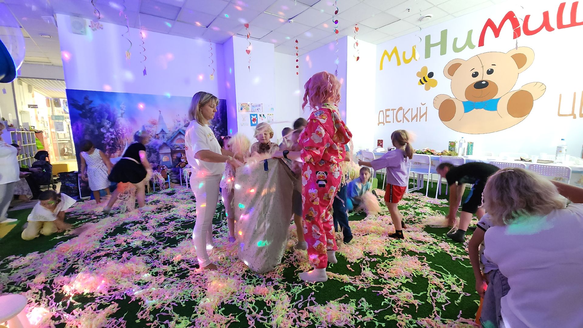 пушкино, дети, детский праздник, 1 сентября, подарки многодетным семьям к 1 сентября, анимация, музыка,