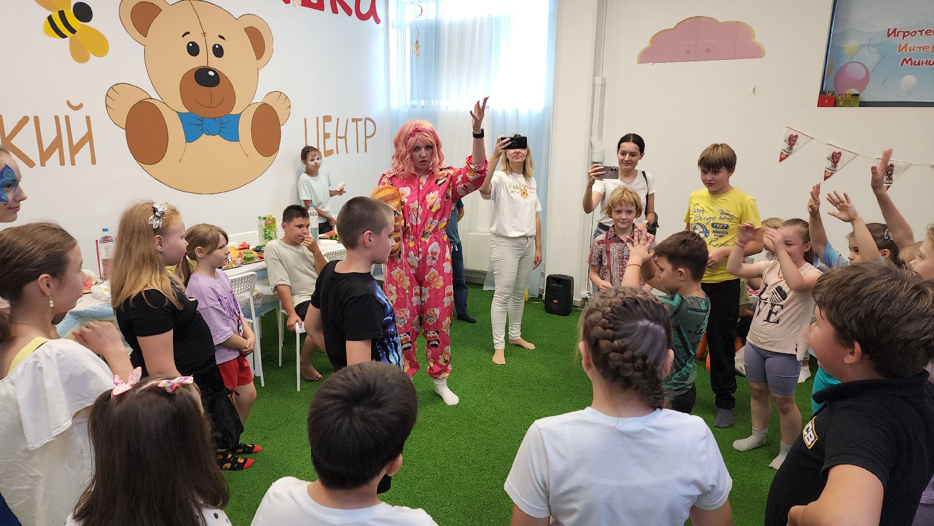 пушкино, дети, детский праздник, 1 сентября, подарки многодетным семьям к 1 сентября, анимация, музыка,