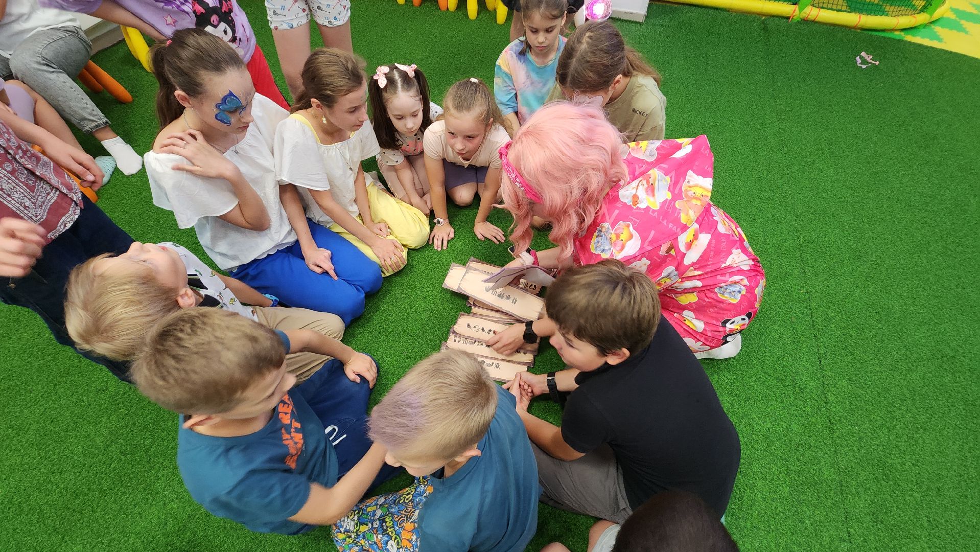 пушкино, дети, детский праздник, 1 сентября, подарки многодетным семьям к 1 сентября, анимация, музыка,