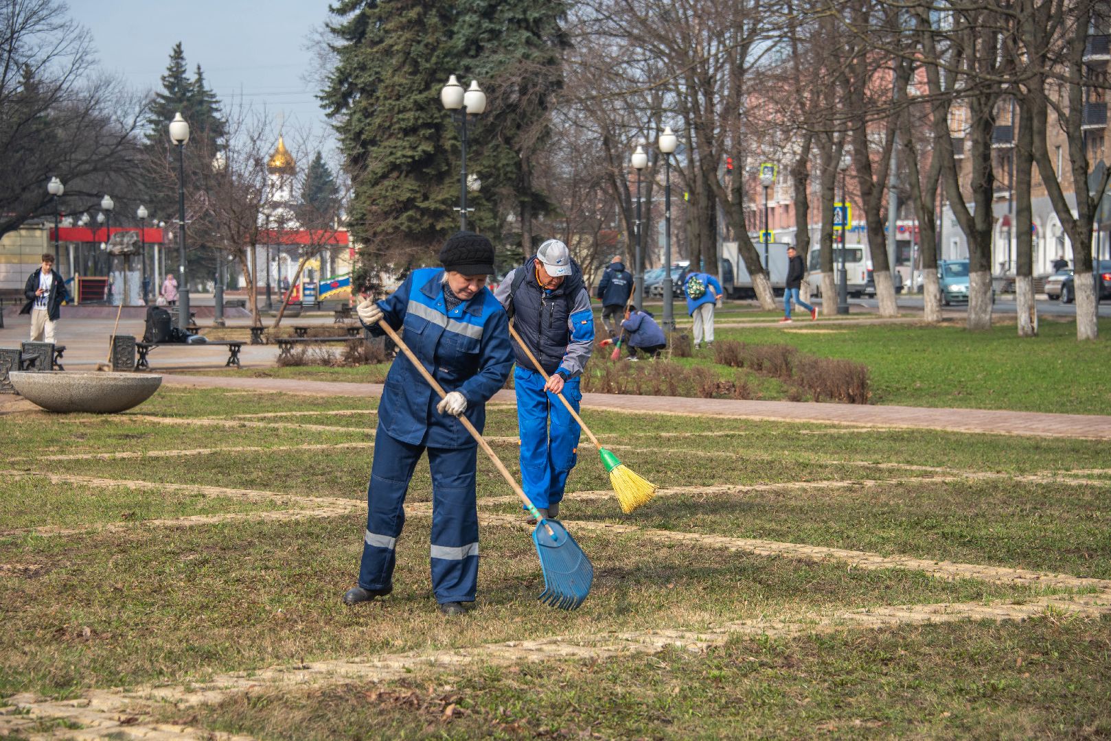 Балашиха, благоустройство, субботники, месяц чистоты и благоустройства, День Победы, озеленение, уборка территорий, высадка цветов и кустарников