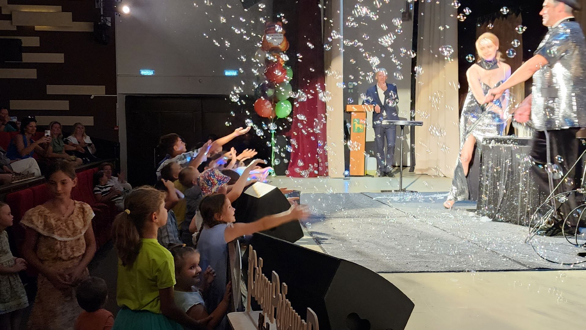 Бронницы, Благотворительная акция, Собери реьенка в школу,