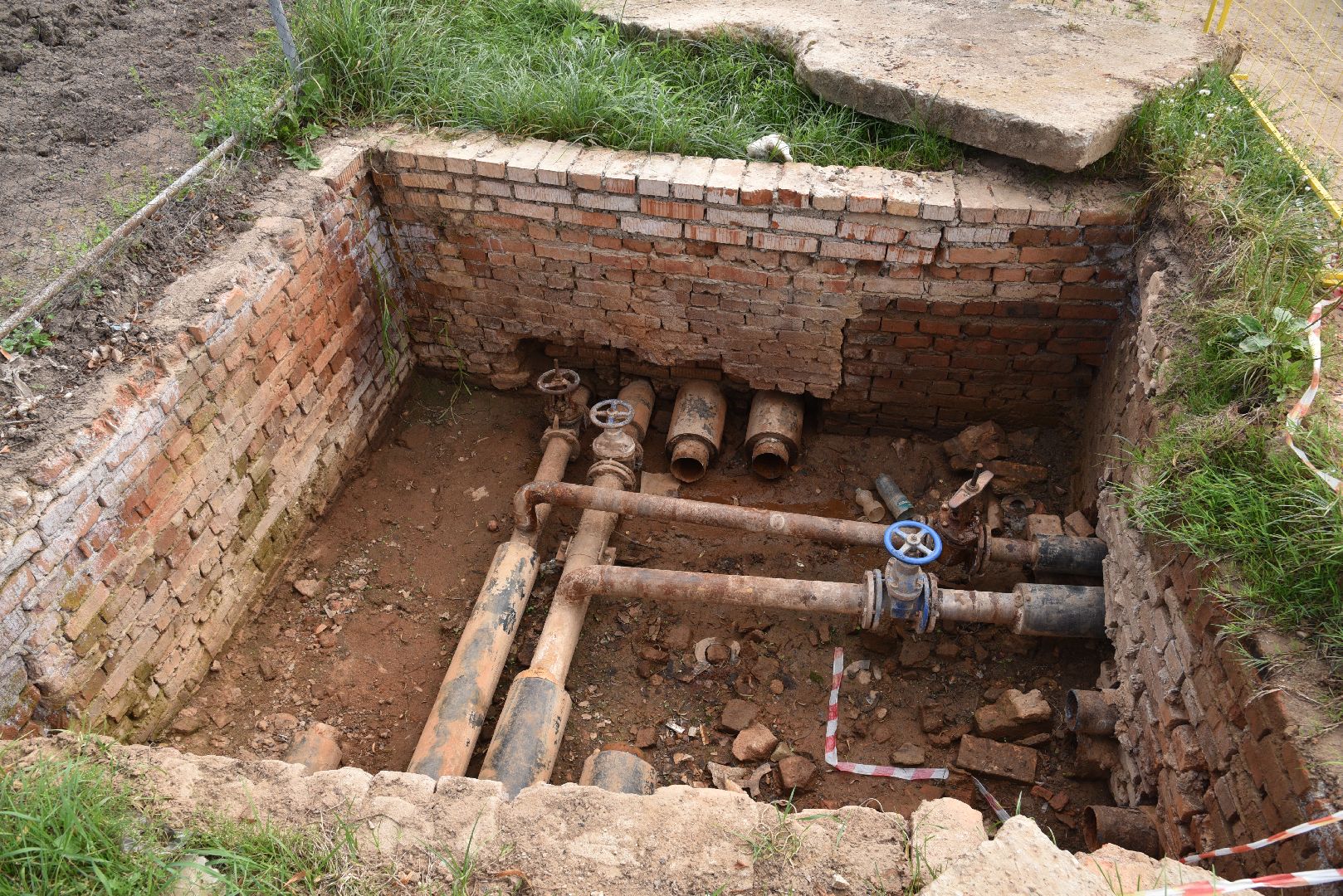 лотошино, новолотошино, жкх, замена труб, замена труб отопления, теплотрасса,