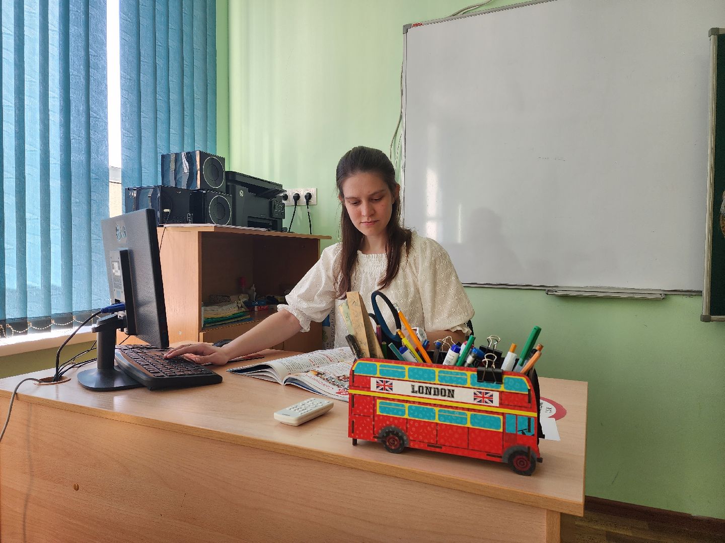 раменское, образование, средняя школа 9, новая учительница по английскому языку,